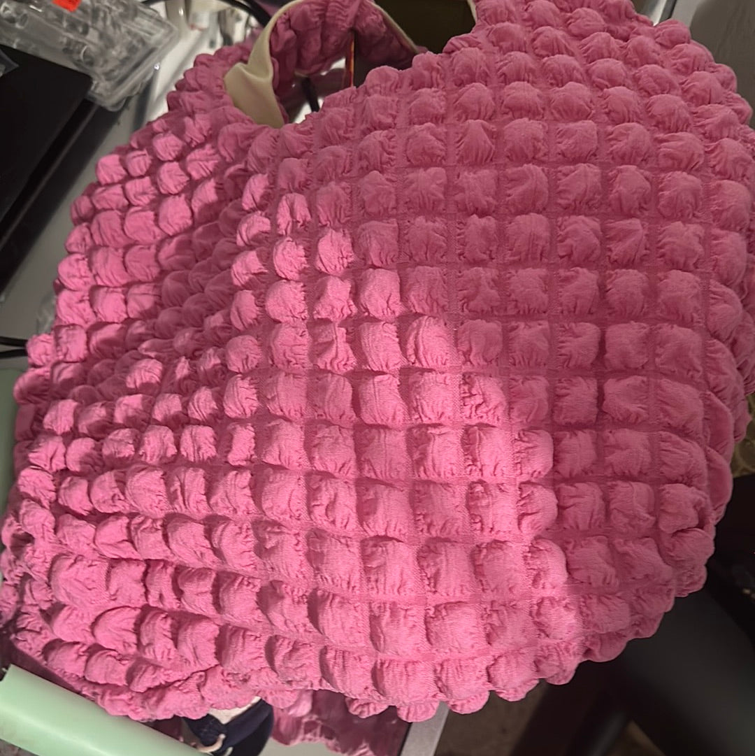 KNIT TOTE BAG NWT 16.5 x 15 /14