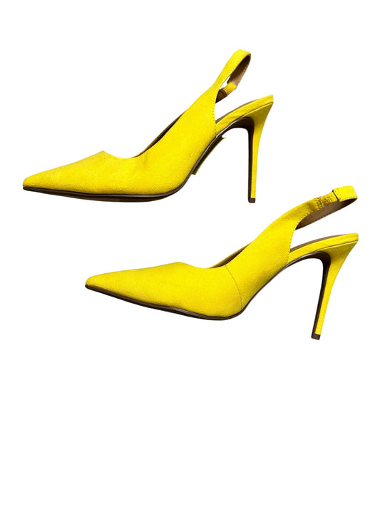 Wild Pair Never worn Faux Suede Slingbacks Sz 11