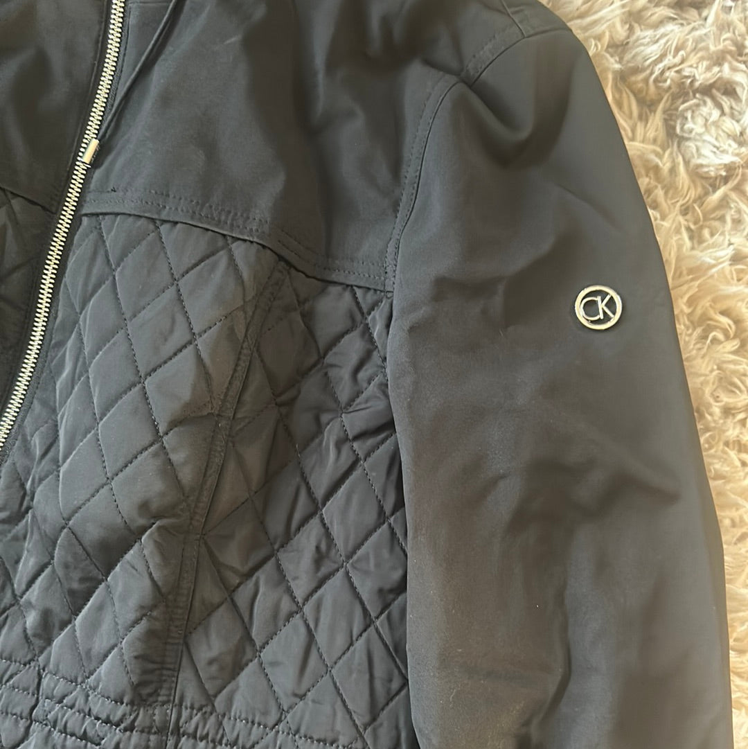 11.01 C.K. BLK QUILTED CAR JACKET SZ L