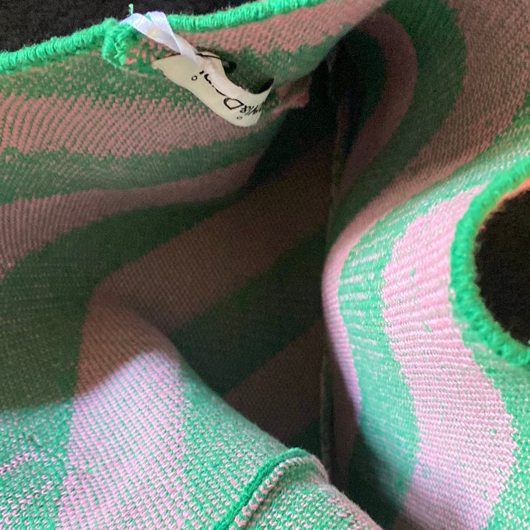 KNIT TOTE BAG NWT 16.5 x 15 /14