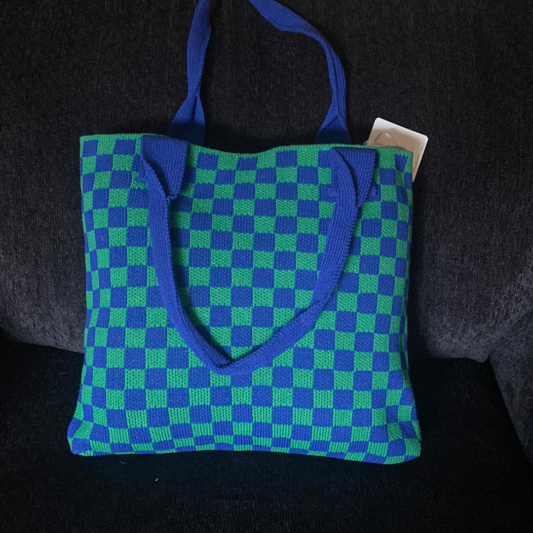 KNIT TOTE BAG NWT 16.5 x 15 /14