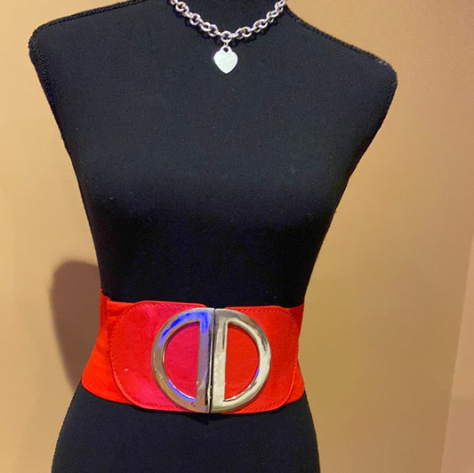 021822 Red Elastic gold HW belt Sz S/M