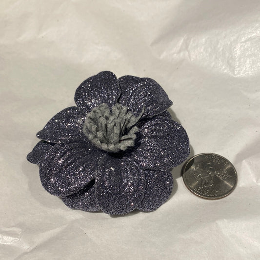 S730 SILVER SPARKLE BROOCH