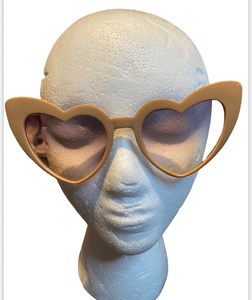 042422 CUTE HEART SUNGLASSES
